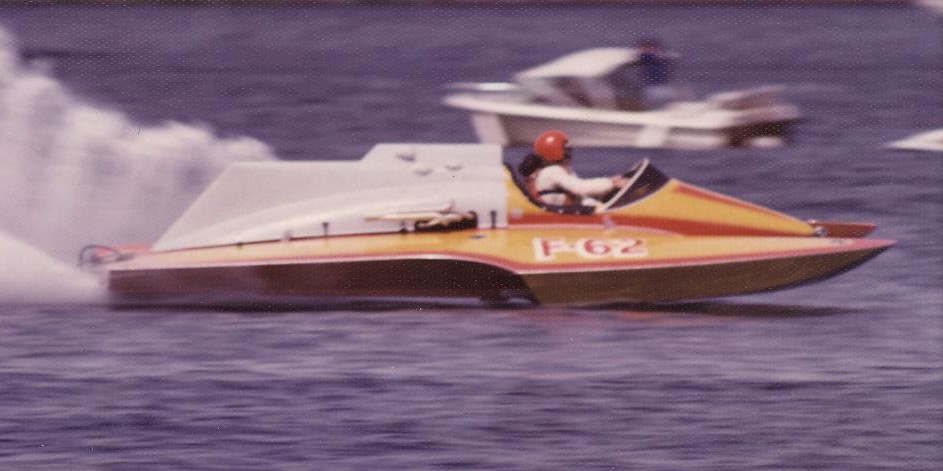 Gordy Gillmer in the F-62 Tool Crib Five Litre during the record run on Green Lake in 1976. Photo provided by Gordy Gillmer
